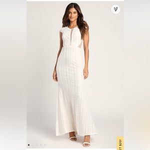 Pleased at heart capped sleeve lace maxi dress